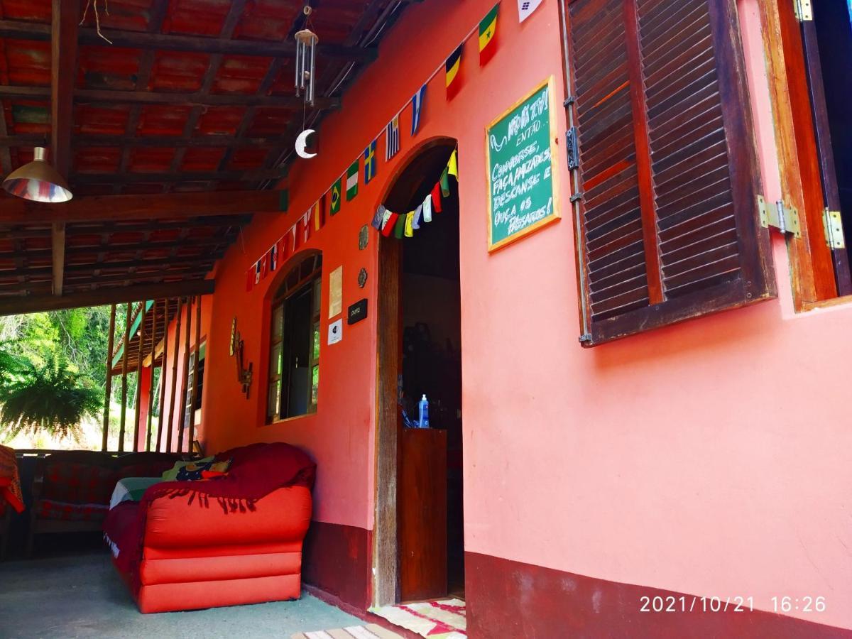 O Brejo Encantado Hospedagem E Hostel Embu das Artes Exterior foto